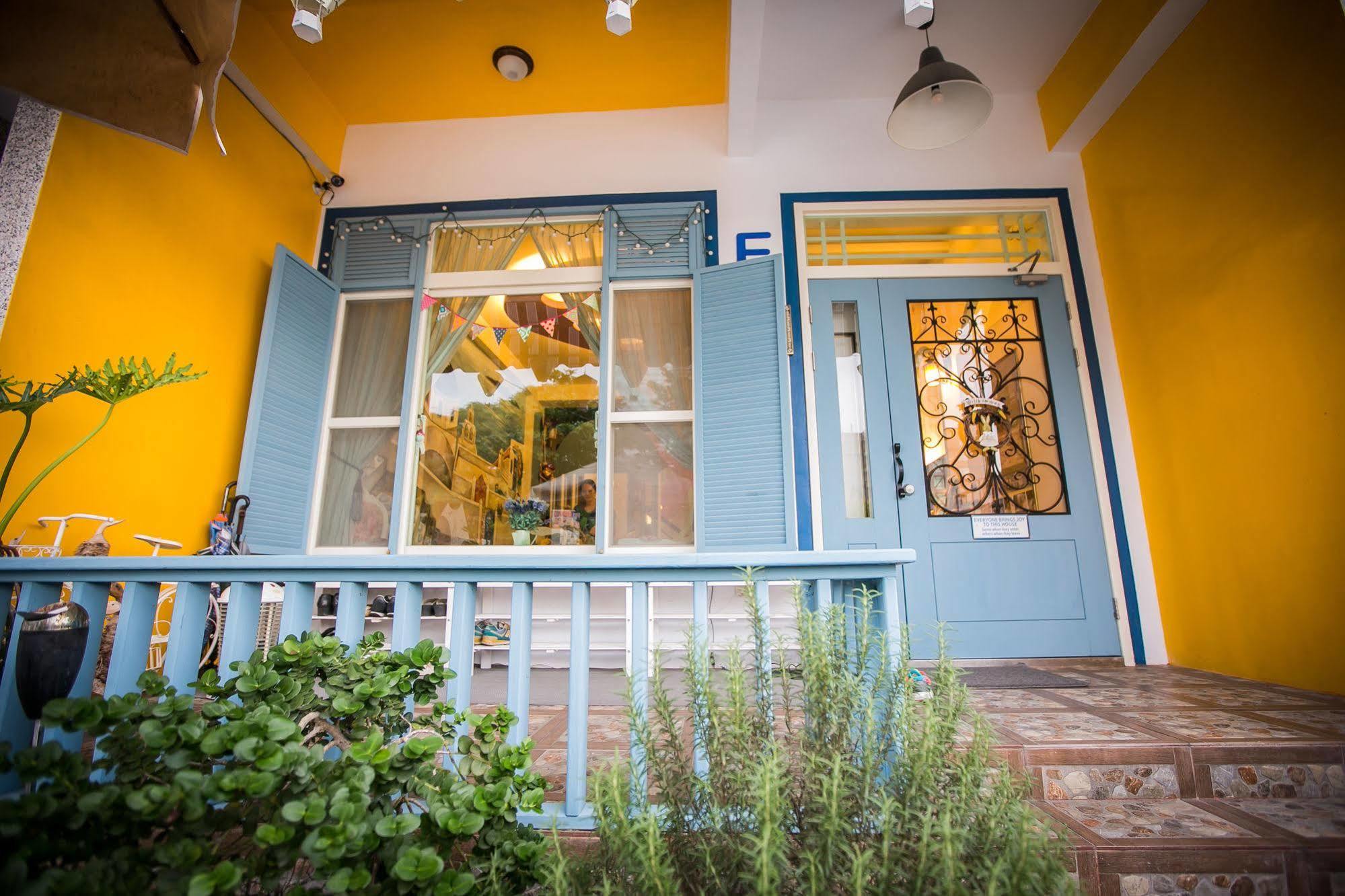 Cozy Blue B&B Taitung Exterior photo